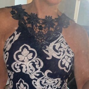 Ariana by Howards navy/white knee length dress. Size L/XL.